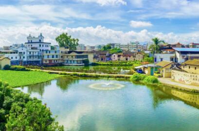 【大美广东】Meizhou:A city full of plum blossoms!  “文物由来第一流”梅州：一城两坊，花开并蒂