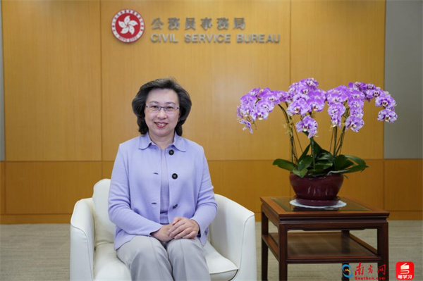 “超”班有嘢讲｜香港公务员事务局局长杨何蓓茵：粤港两地公务员将互换“挂职”