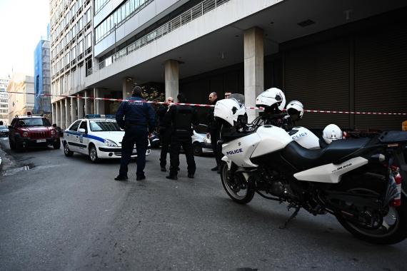 希腊警方逮捕4名嫌疑人 或与劳工部爆炸案有关