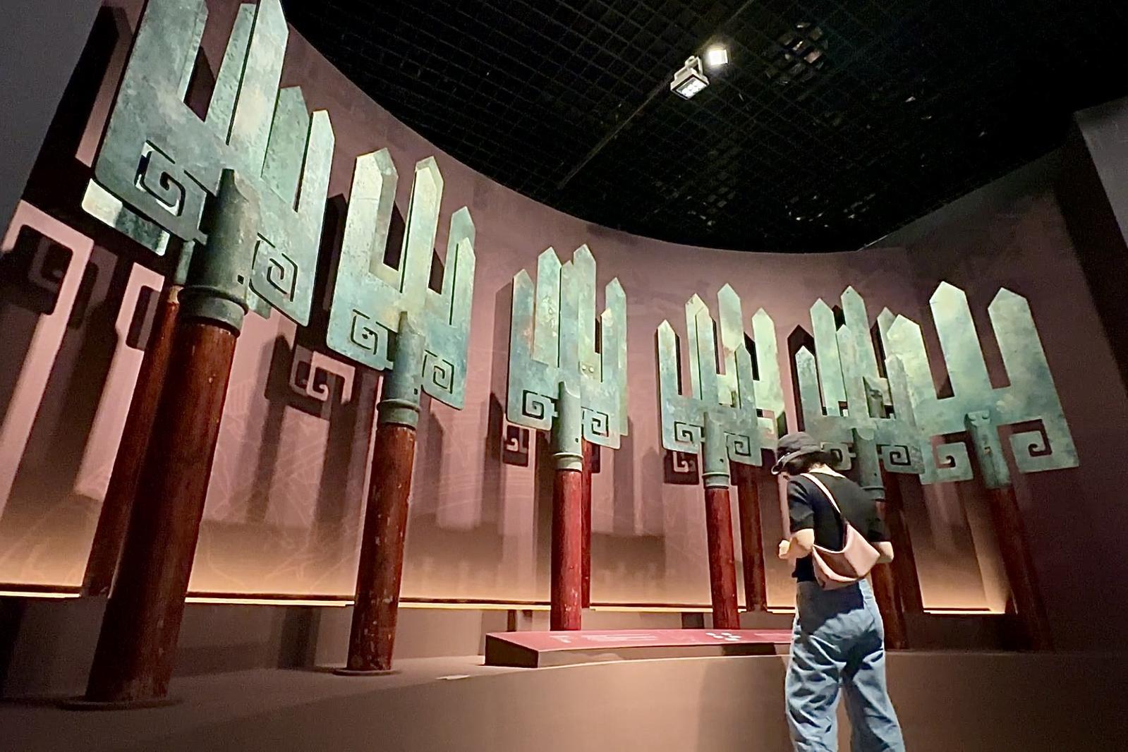 【大美广东】The exhibition, State with a Thousand Chariots - Zhongshan State in the Warring States Period, opens in Shenzhen  “千乘之国——战国时代的中山国”在深圳博物馆展出
