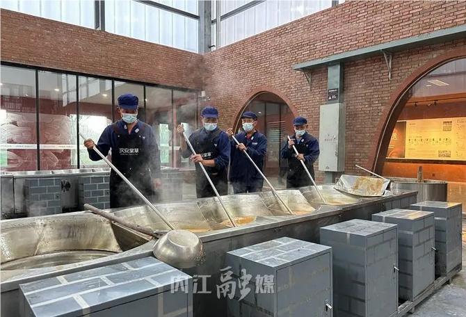 行走中国·2024海外华文媒体高层川渝行|从田间到车间，“链”出“甜城”新生活