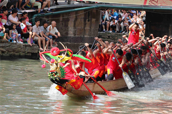 【大美广东】Foshan traditional culture displayed in a new way, drawing tons of fans  佛山传统文化以全新“打开方式”为城市“圈粉”