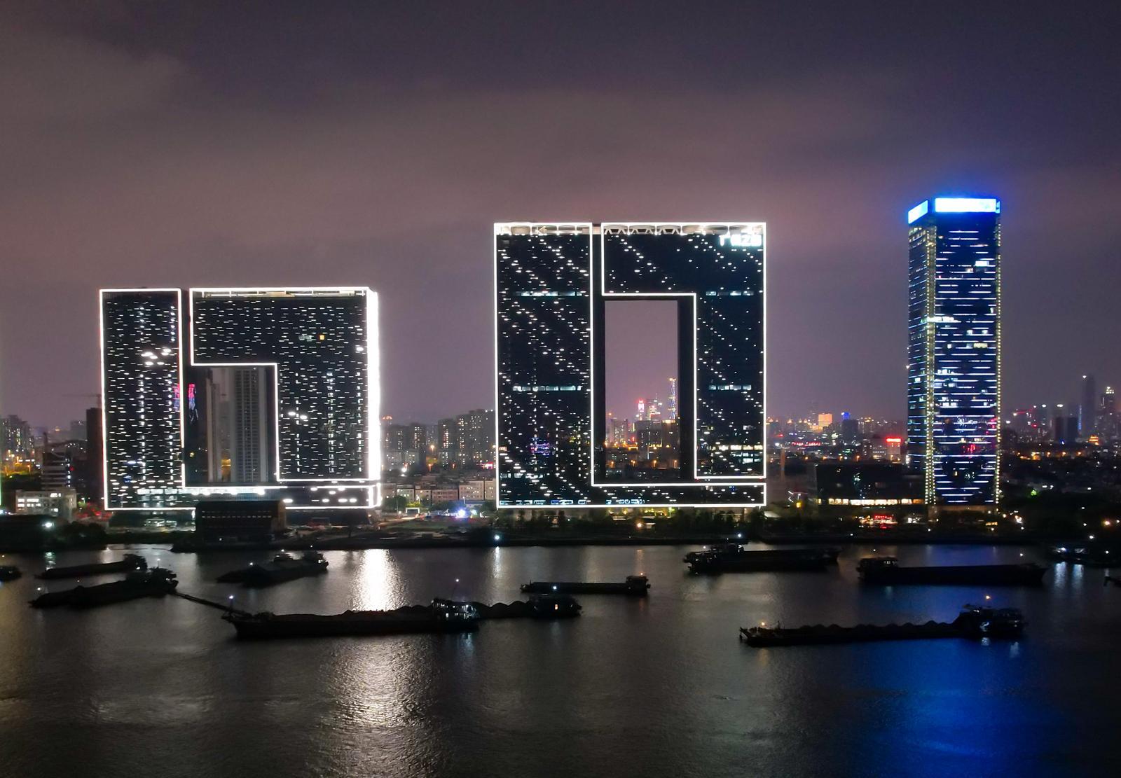 【大美广东】Window of Guangzhou, a new landmark in the GBA, has been completed 大湾区新地标广州之窗建成