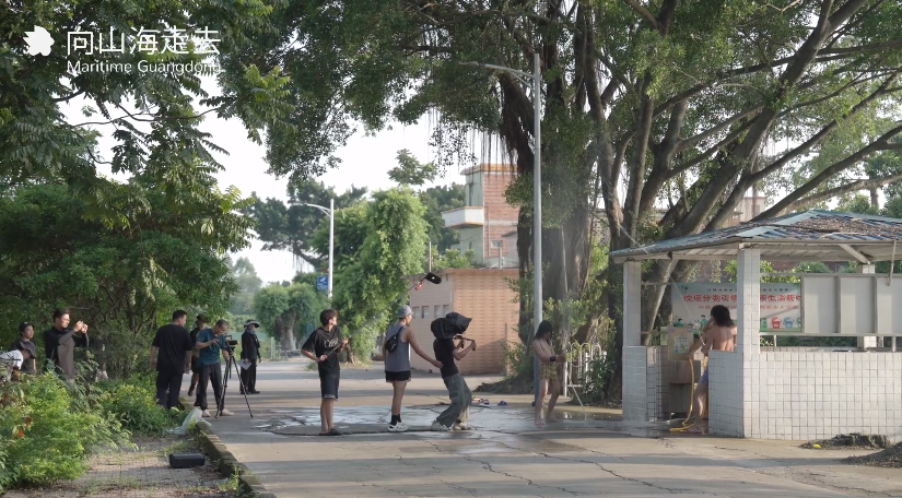 Video｜How far is it from a small town in South China to Paris?