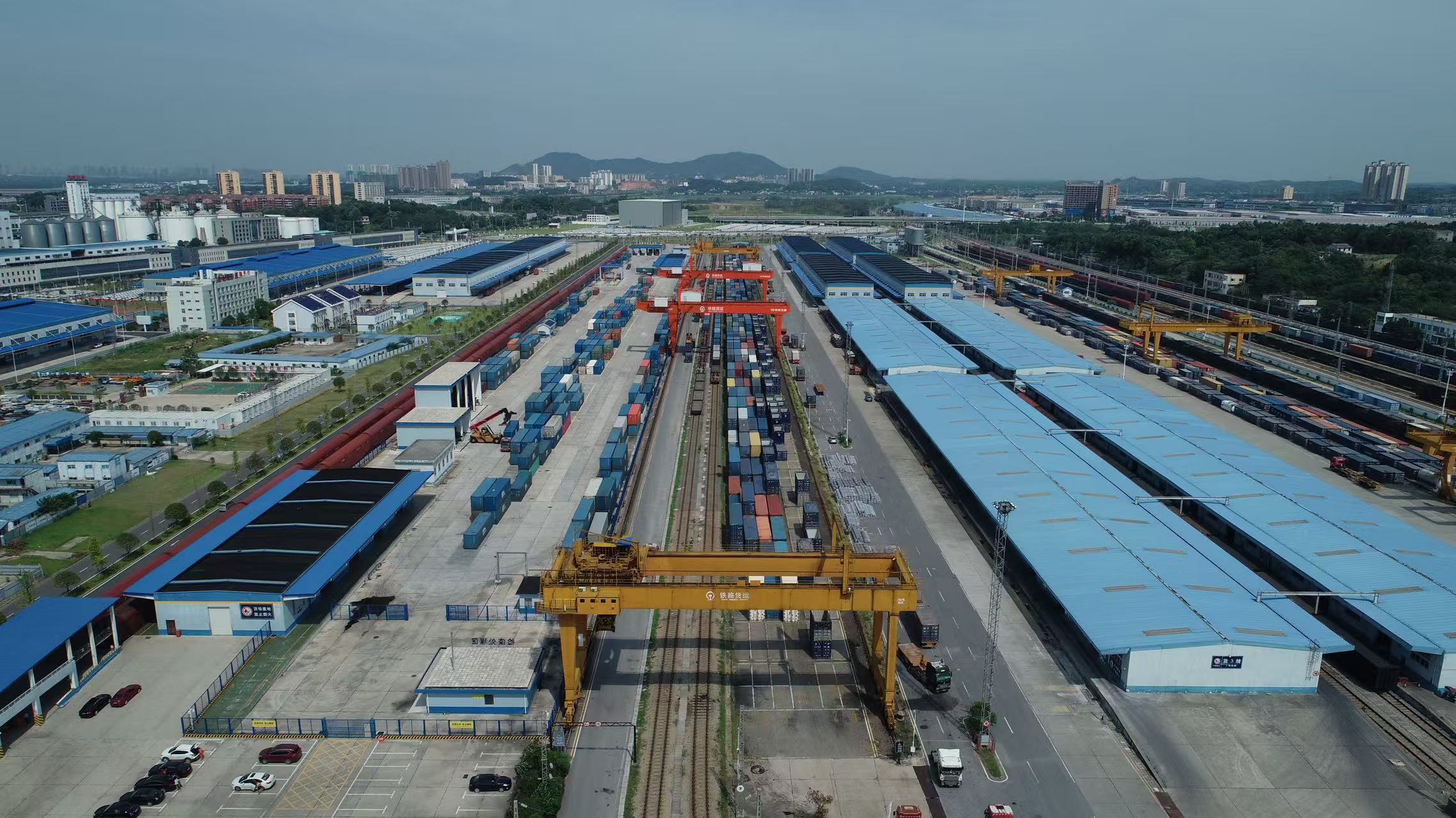 CR Guangzhou Group expands int'l rail connectivity, boosts freight volume to 120 million tons in 2024