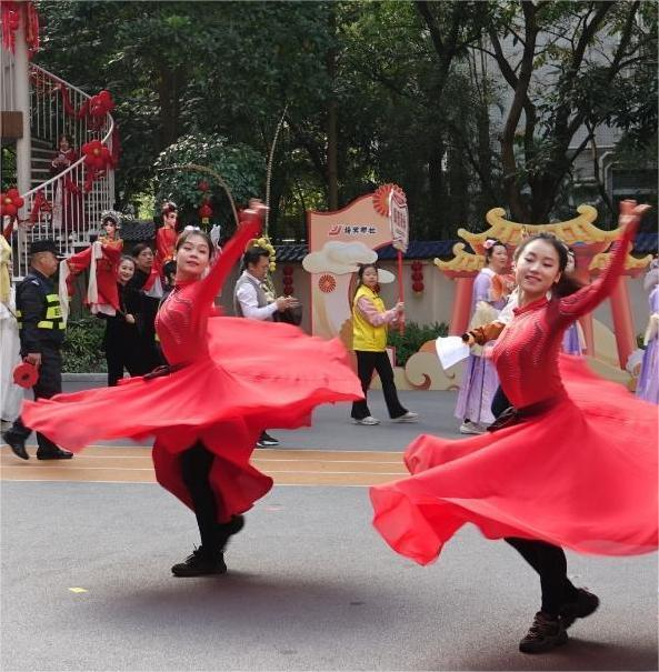 【大美广东】Guangzhou's Yangji Village: A vibrant tapestry of folk customs  广州杨箕村：一幅鲜活的民俗画卷