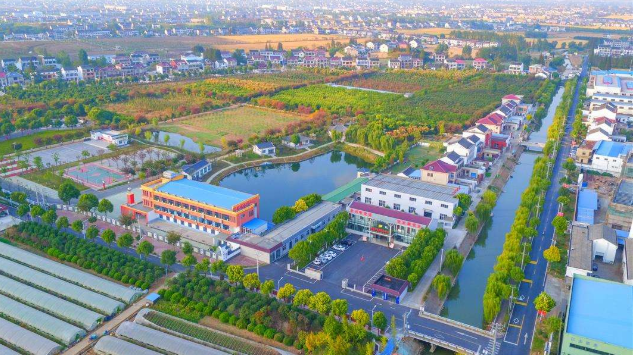 习近平的两会时间丨两个德胜村，同一份牵挂