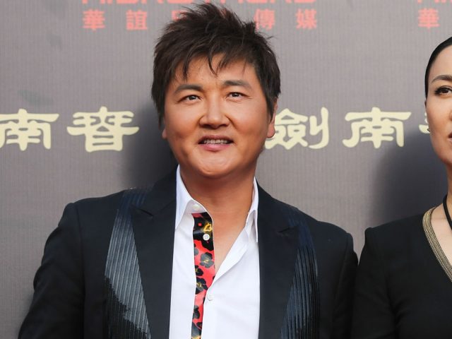 孙楠送孩子去女德班 意外撕开国学乱象
