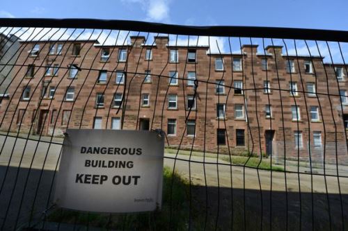英国”鬼城”仅20人居住 重建却屡屡受阻