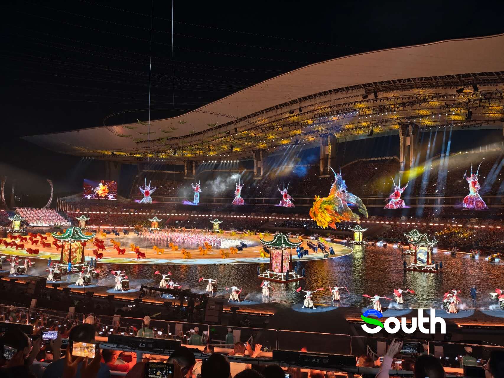 華僑華人觀看全運會開幕式，「粵港澳讓世界看到團結協作的力量」