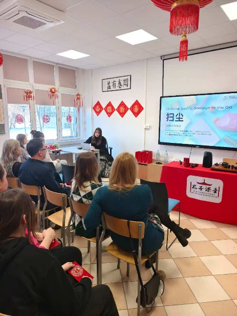 辞旧迎新庆除夕，浓情年味满校园