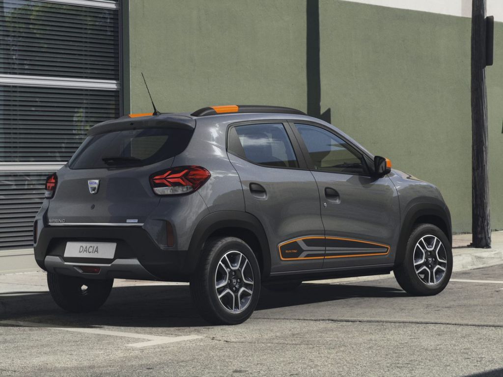罗马尼亚推出首款电动汽车Dacia Spring